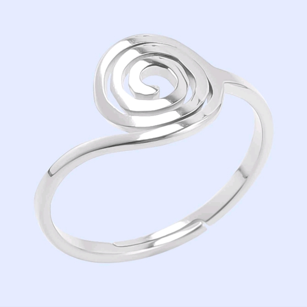 Elegant Swirl Ring